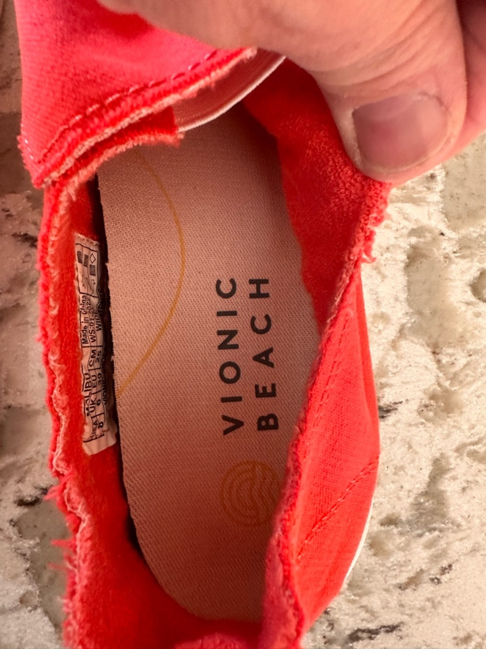 Vionic Women Malibu Beach Corral Red slip on sneaker size 8 Slip On Cloth - Picture 4 of 5